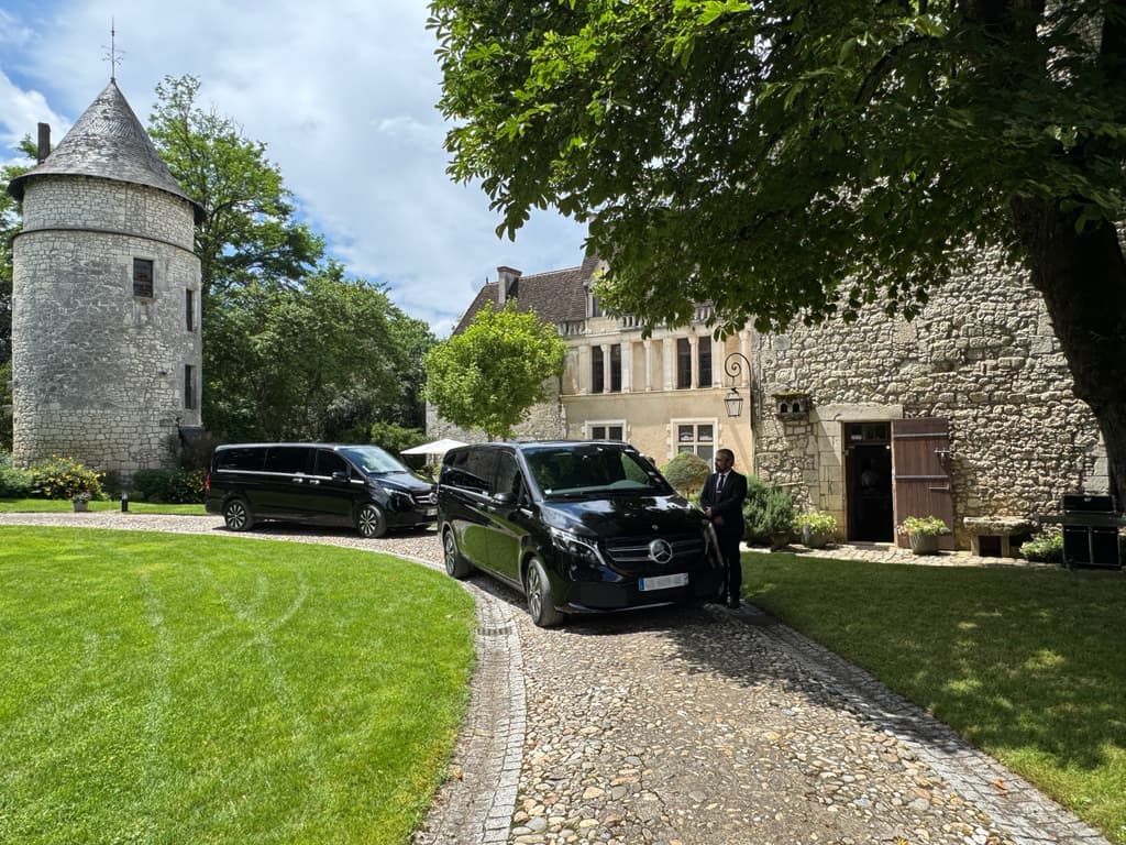 Chauffeurs professionnels EFANDJI